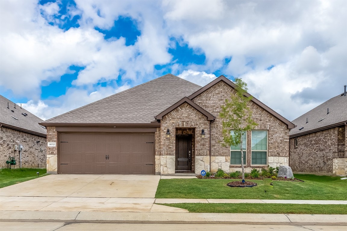 10713 Strike Street Aubrey TX 76227