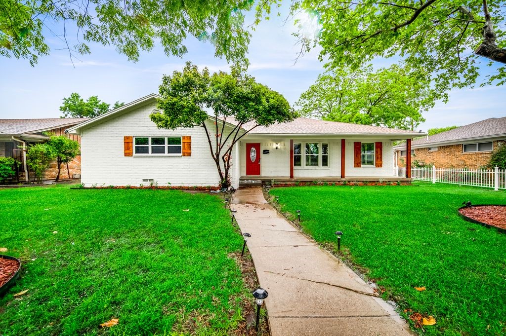 5410 Banting Way Dallas TX 75227