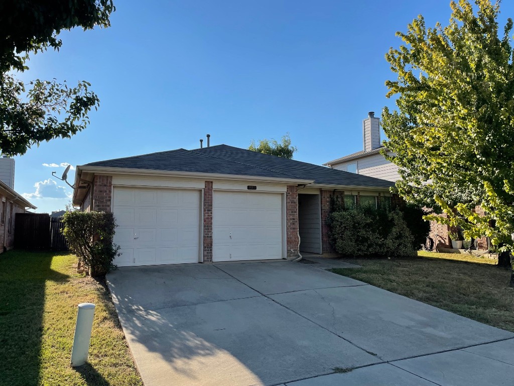 8437 Minturn Drive Fort Worth TX 76131