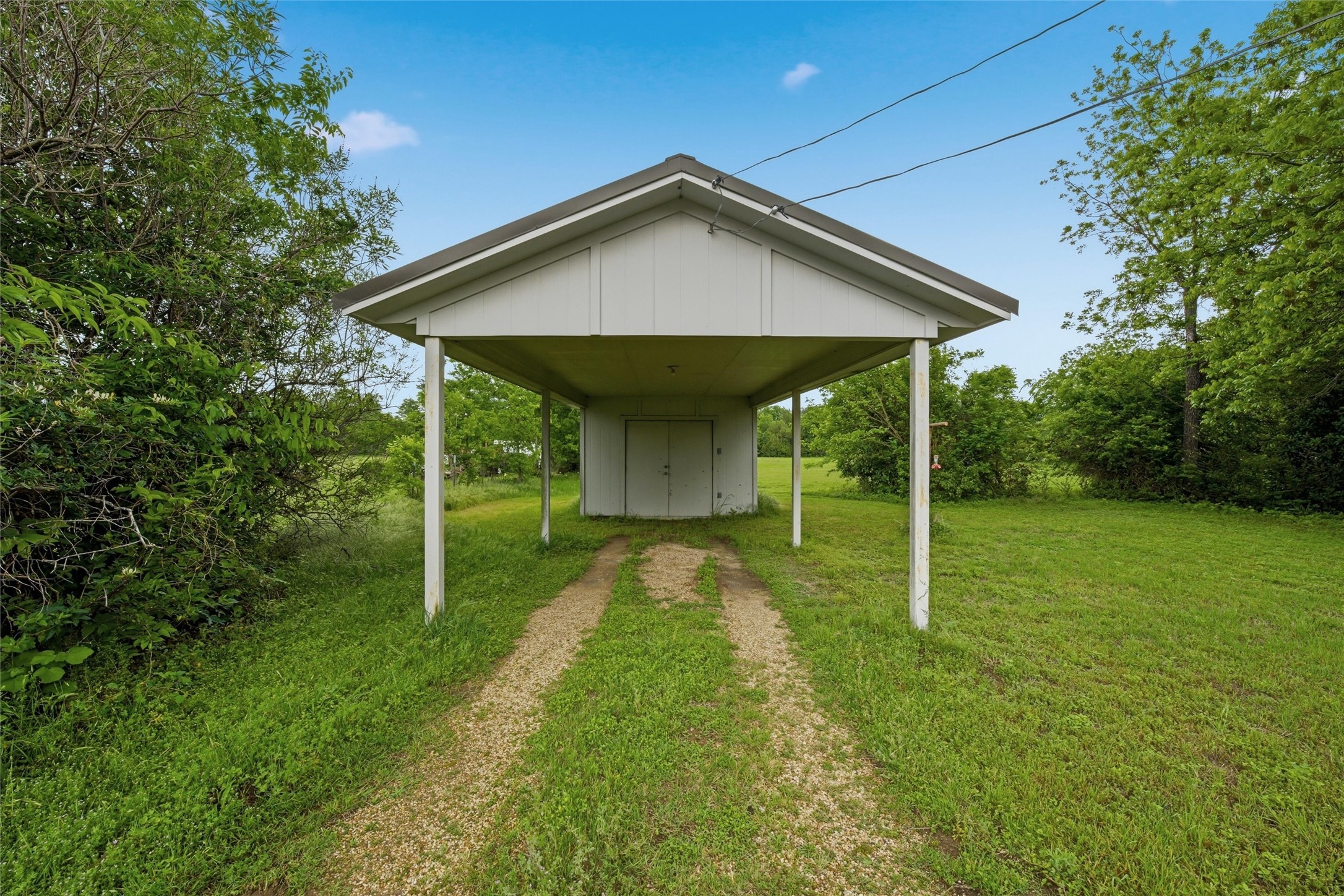 808 N Reagan Street West TX 76691