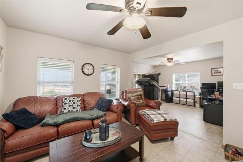 808 N Reagan Street West TX 76691