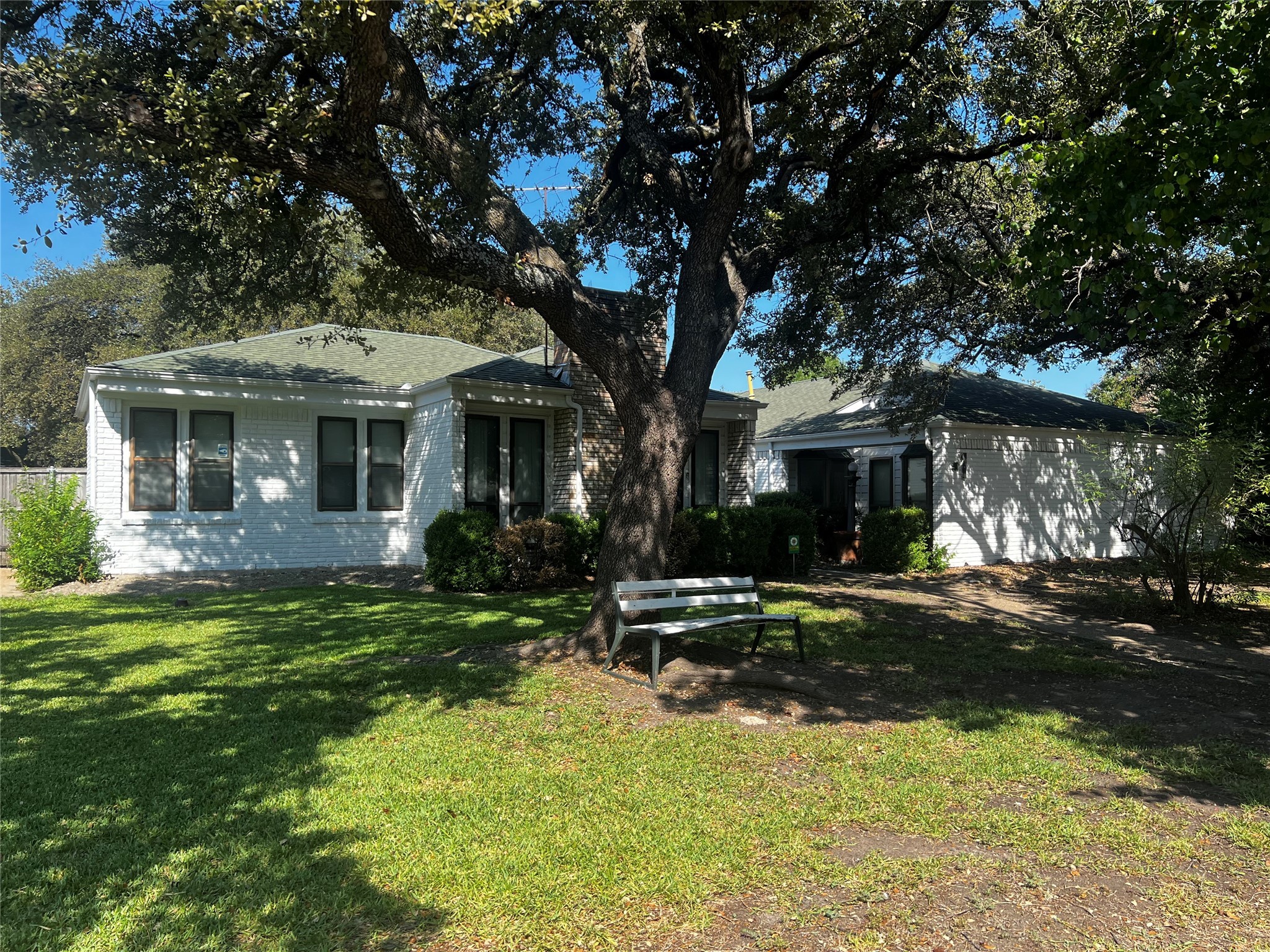 1 Spring Valley Court Richardson TX 75081