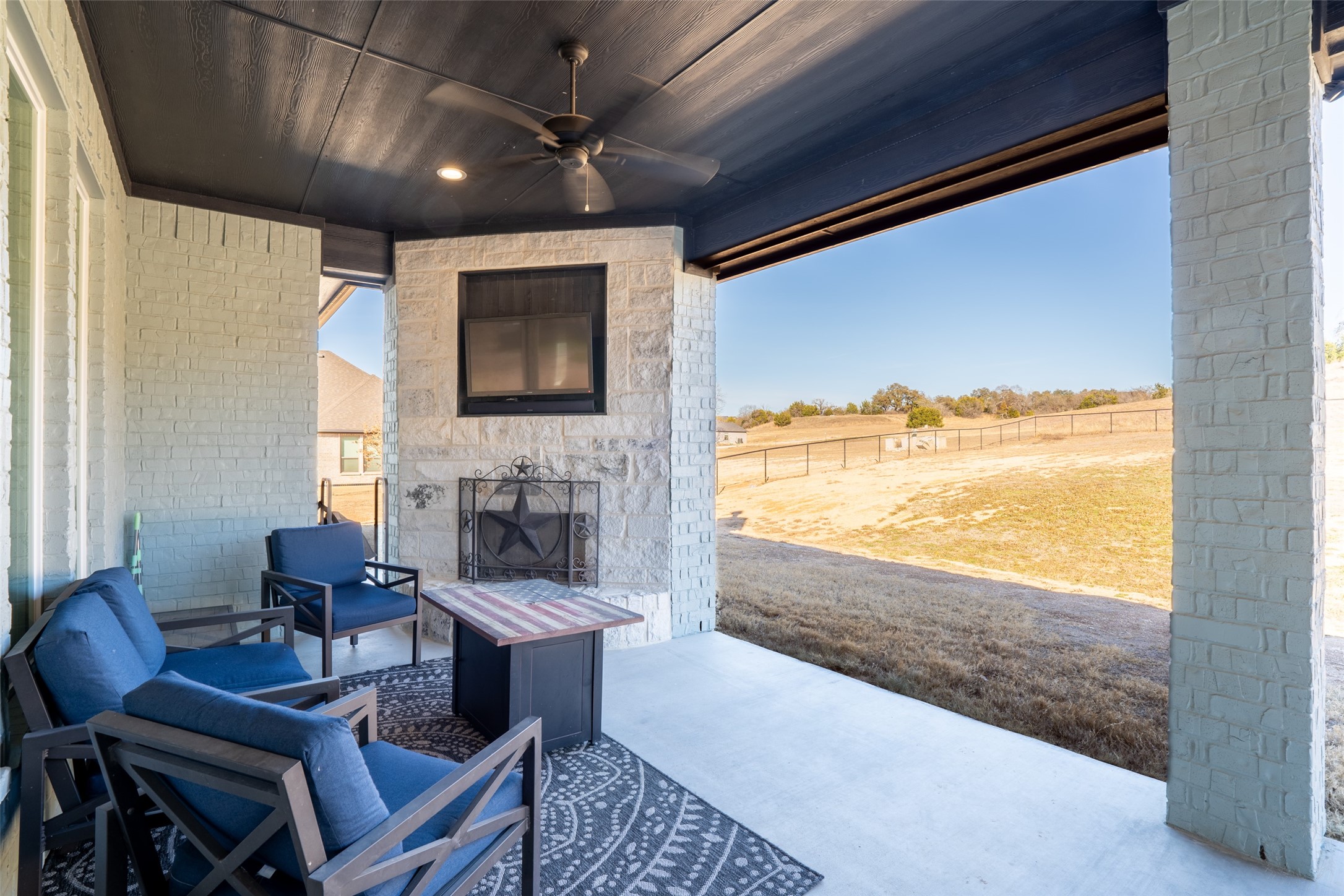 612 Bent Tree Lane Weatherford TX 76085
