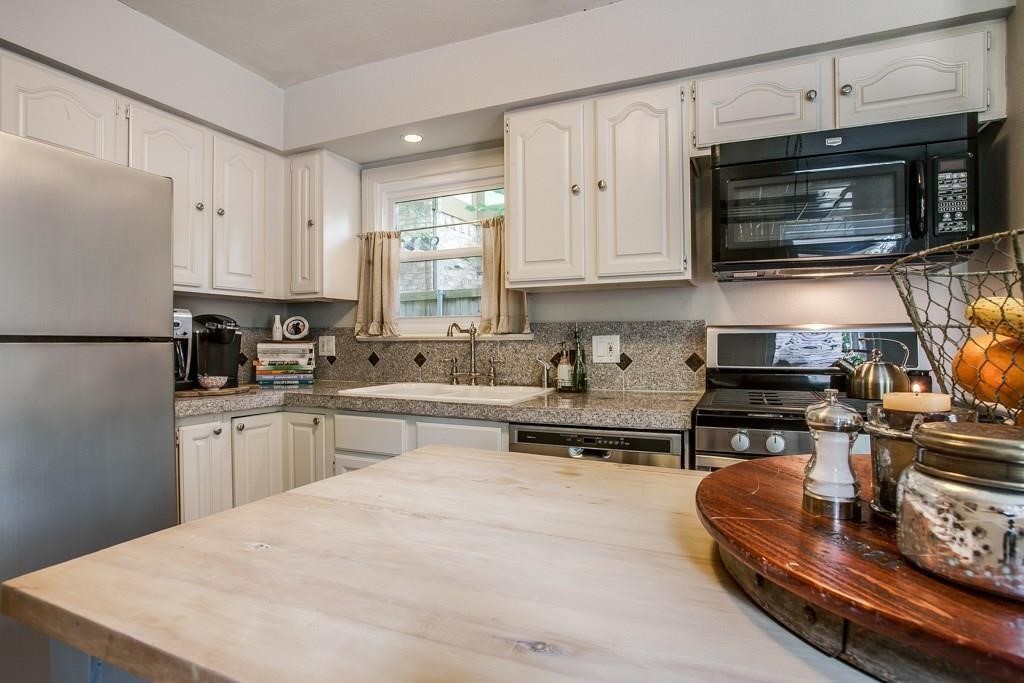 6043 Llano Avenue Dallas TX 75206