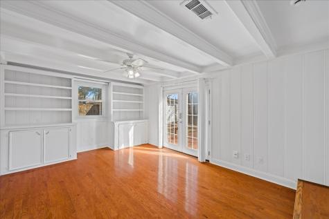 6043 Llano Avenue Dallas TX 75206