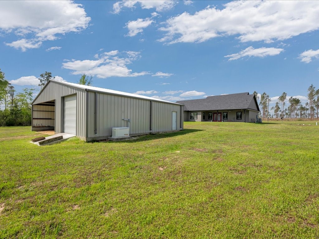 1105 Cc Road Diboll TX 75941