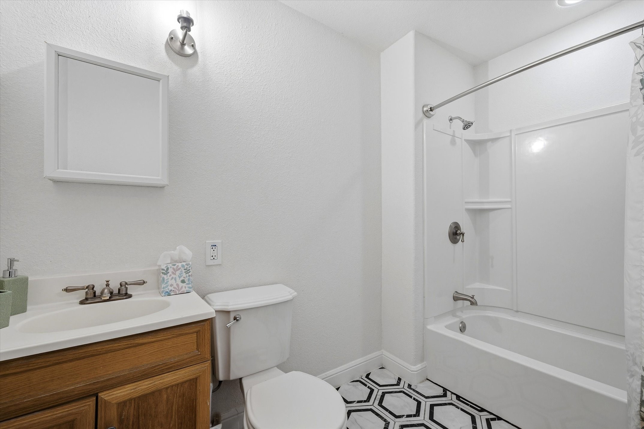 2209 Hare Lane Greenville TX 75402