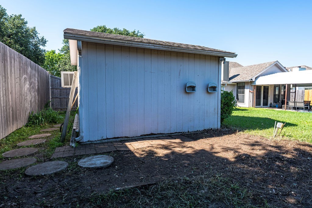 6852 Megan Lane North Richland Hills TX 76182