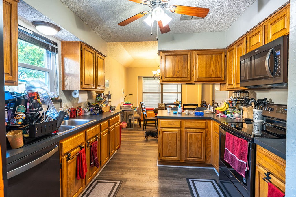 6852 Megan Lane North Richland Hills TX 76182