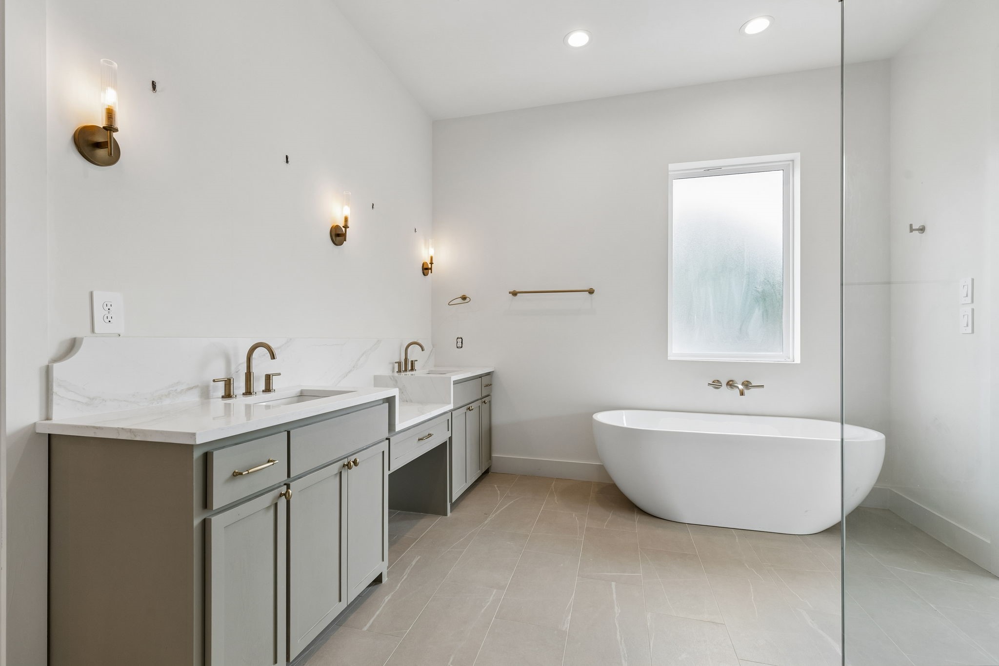 906 Cristler Avenue Dallas TX 75223