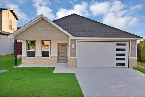 5712 San Jacinto Drive Granbury TX 76048