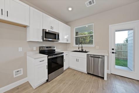 5712 San Jacinto Drive Granbury TX 76048