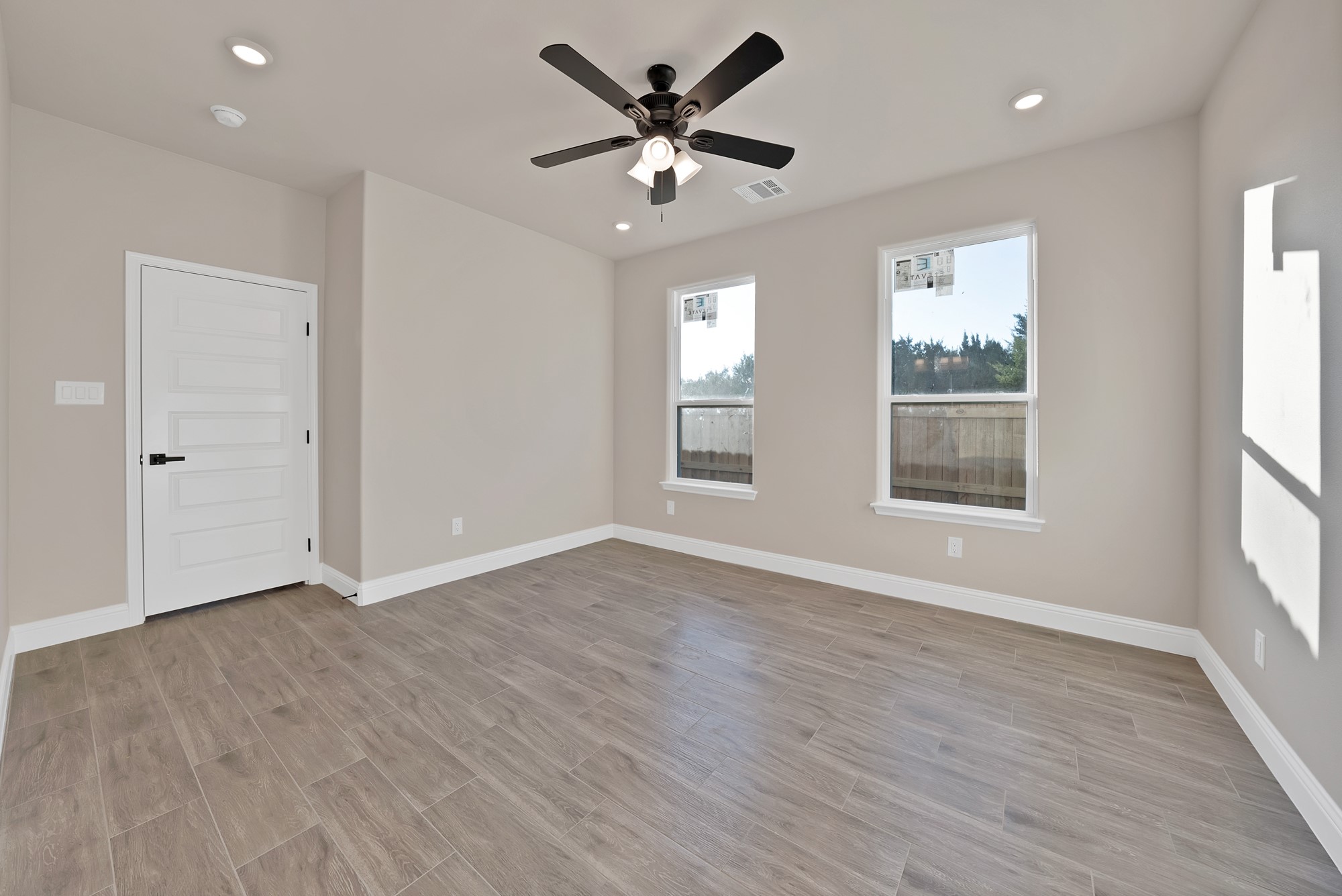 5712 San Jacinto Drive Granbury TX 76048