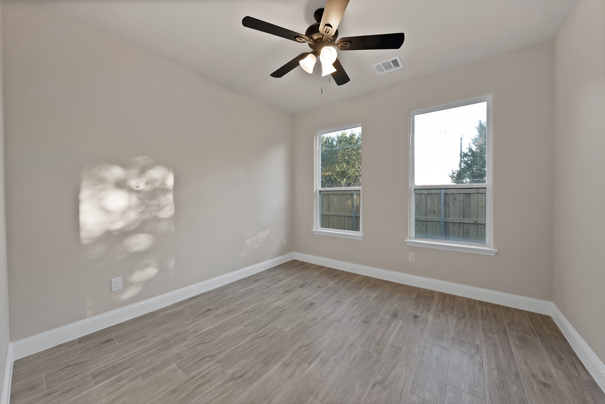 5712 San Jacinto Drive Granbury TX 76048
