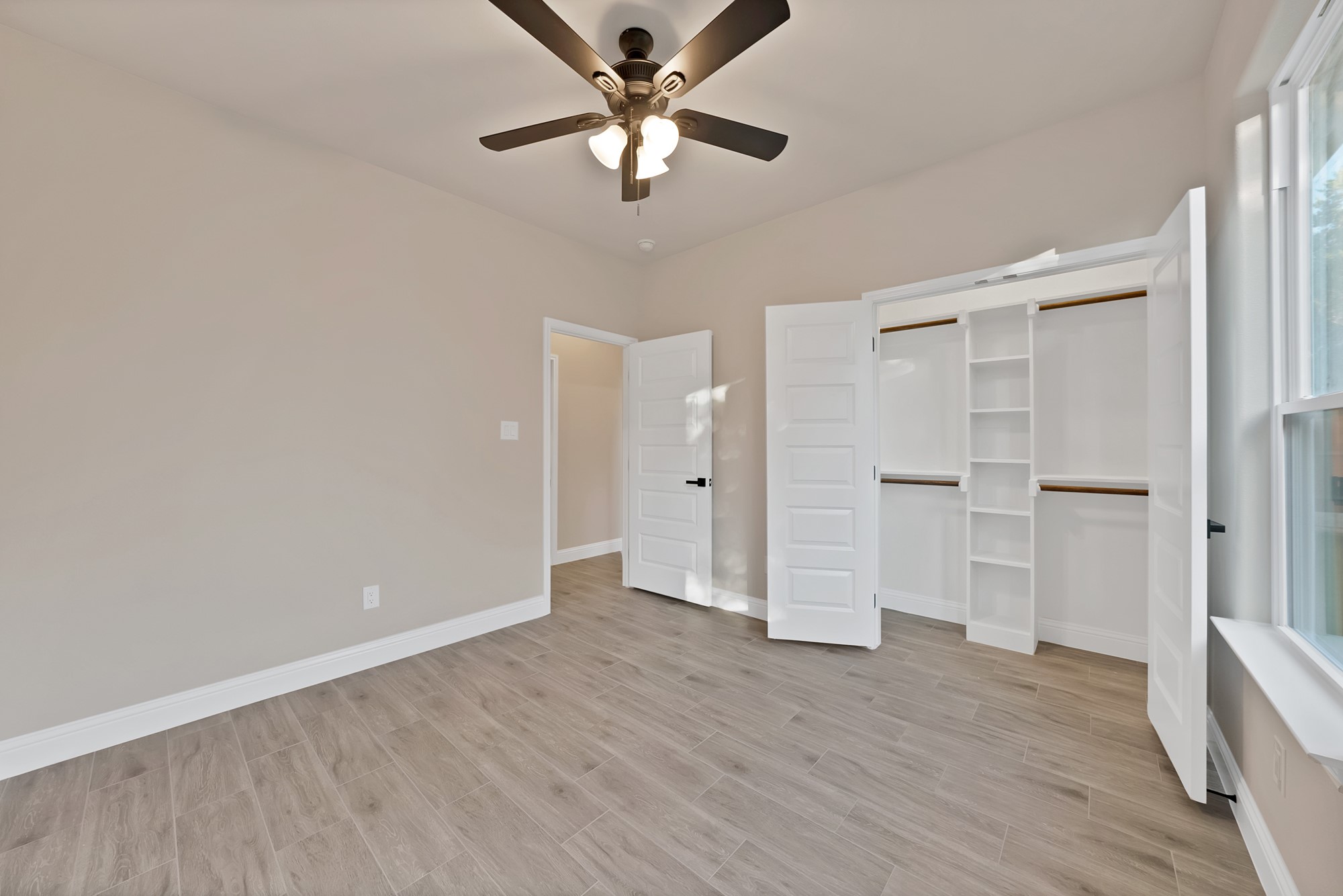 5712 San Jacinto Drive Granbury TX 76048