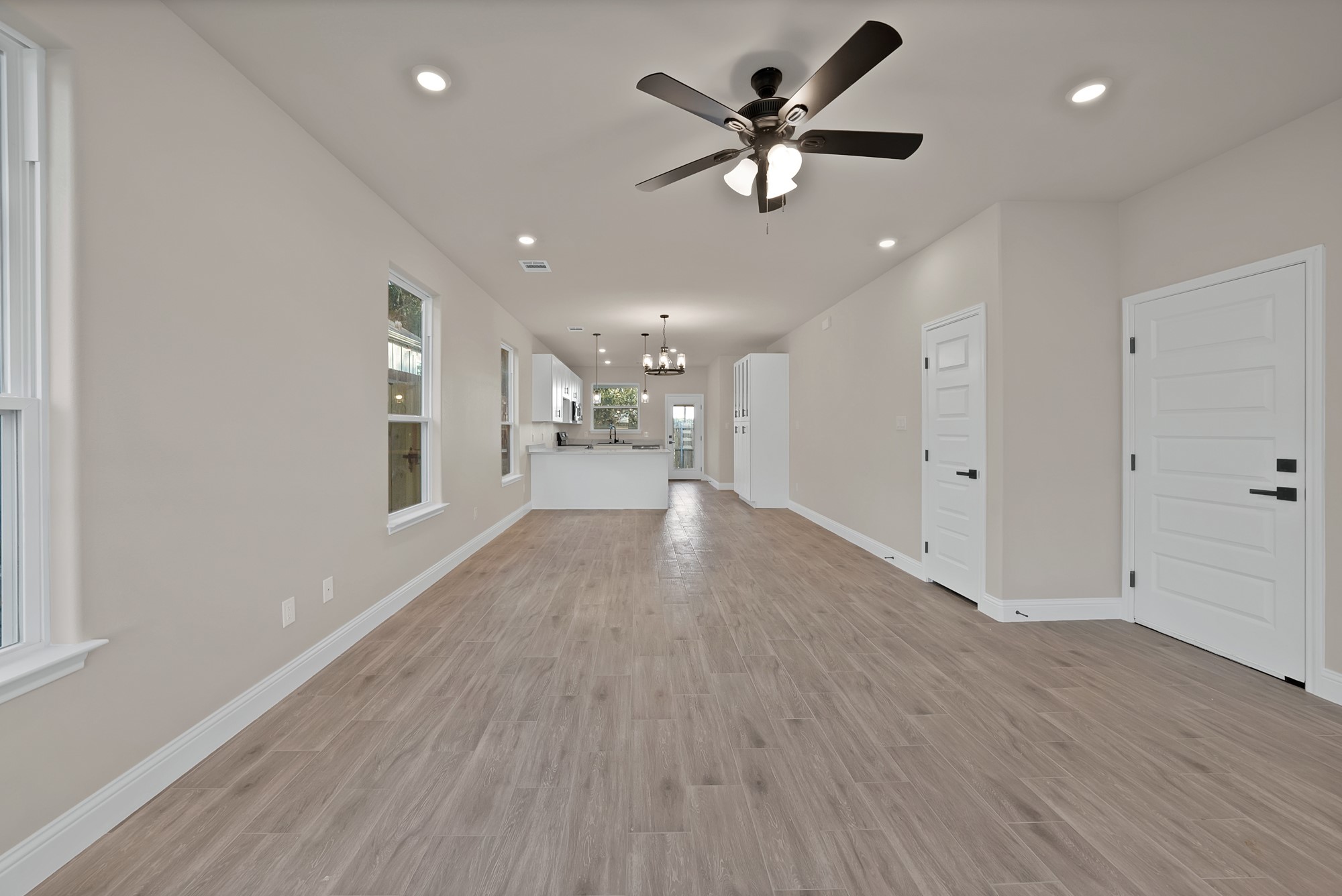 5712 San Jacinto Drive Granbury TX 76048