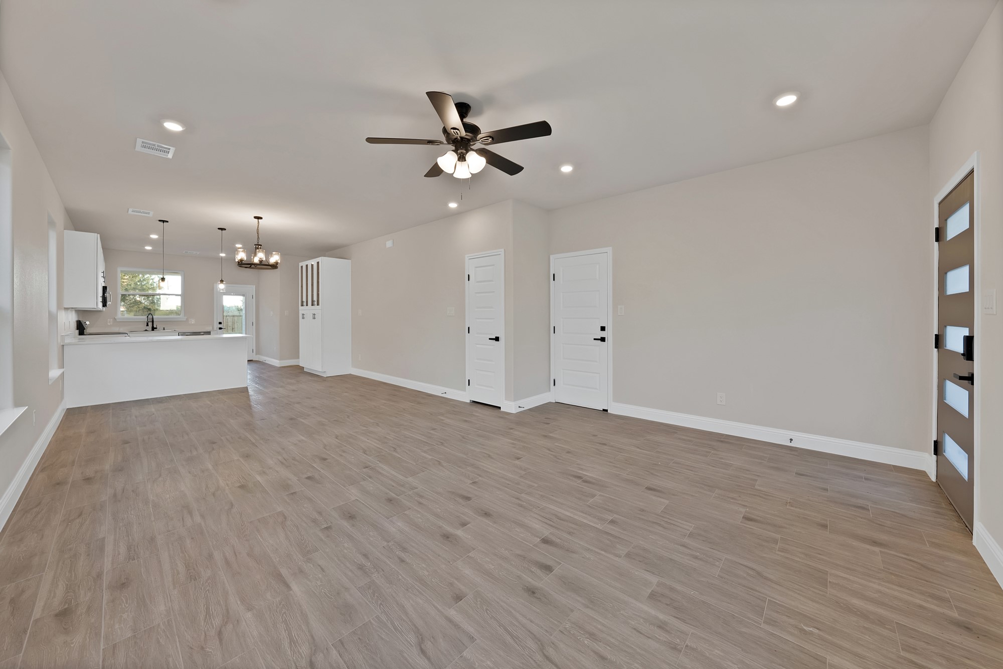 5712 San Jacinto Drive Granbury TX 76048
