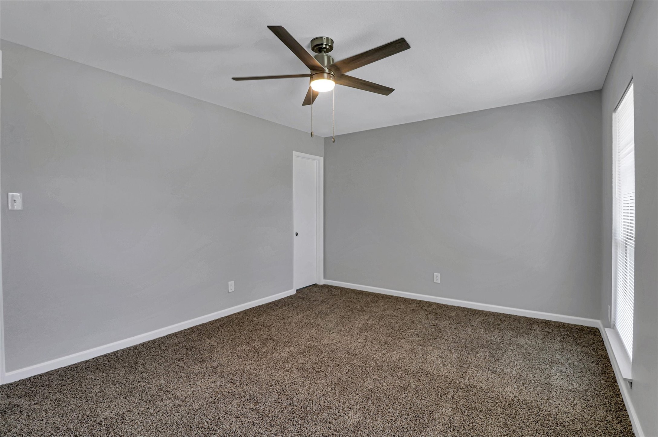 401 S Cannady Drive Cedar Hill TX 75104