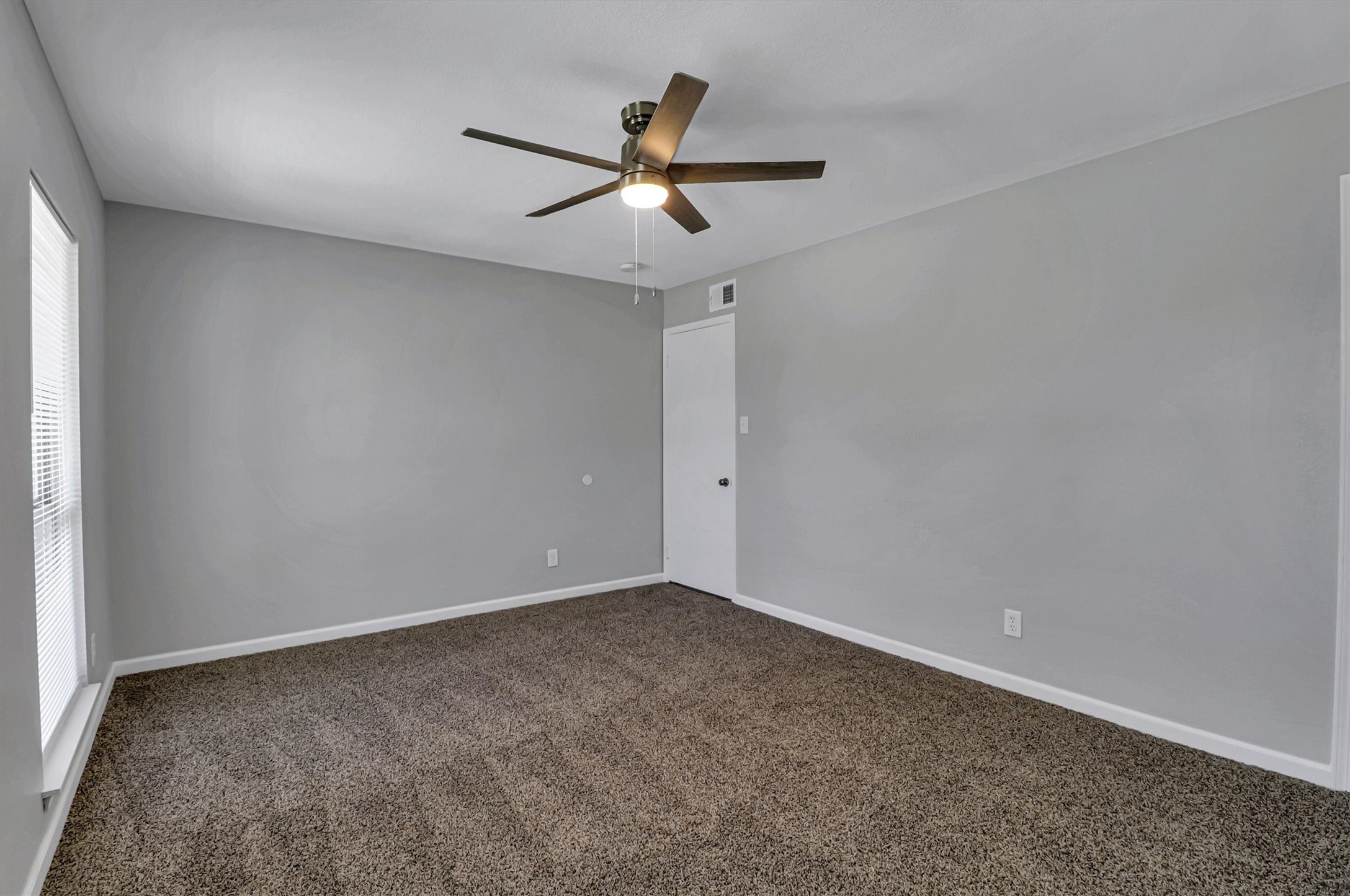 401 S Cannady Drive Cedar Hill TX 75104