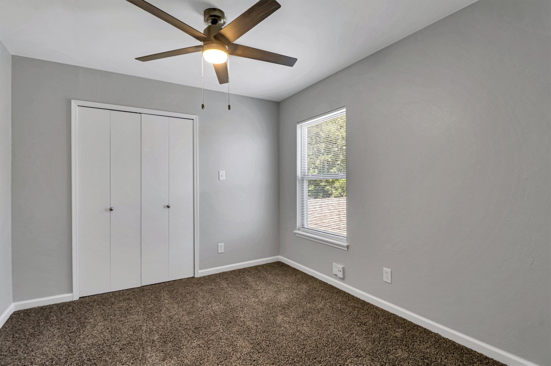 401 S Cannady Drive Cedar Hill TX 75104
