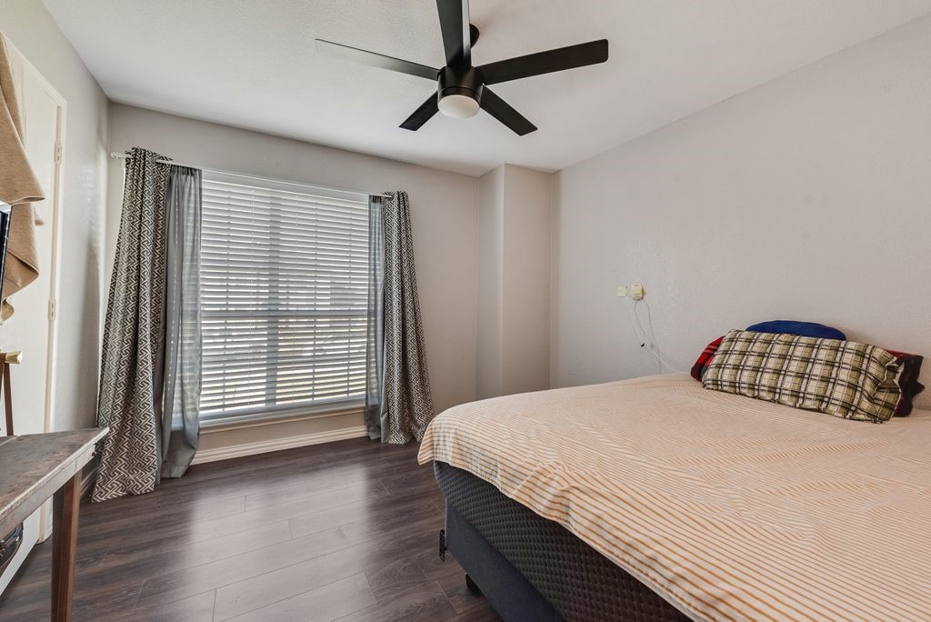 5701 Sea Breeze Lane Fort Worth TX 76135