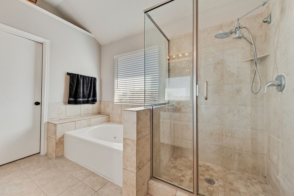 5701 Sea Breeze Lane Fort Worth TX 76135