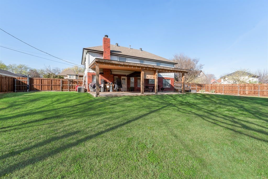 5701 Sea Breeze Lane Fort Worth TX 76135
