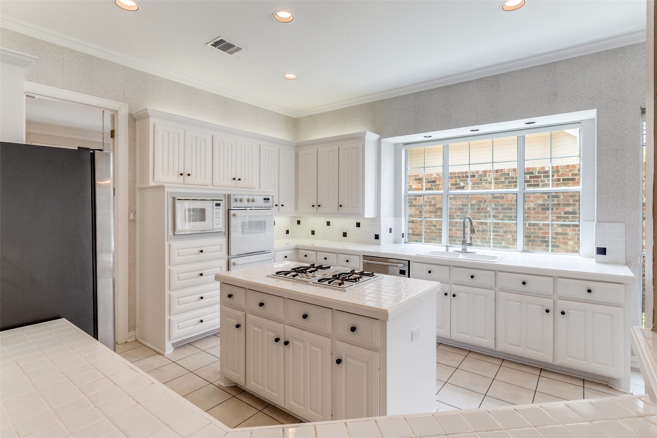 8607 Cherry Hill Drive Dallas TX 75243