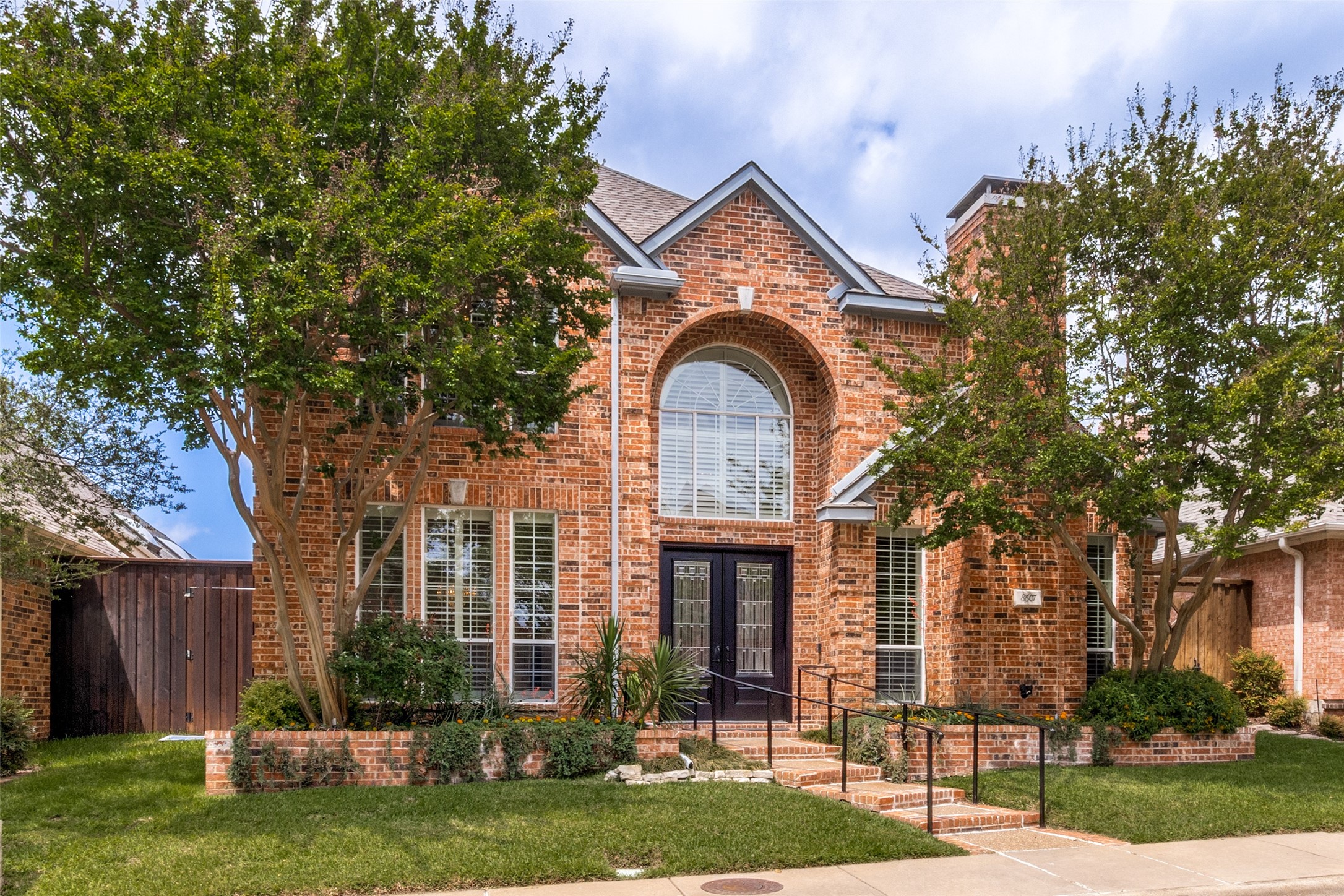 8607 Cherry Hill Drive Dallas TX 75243
