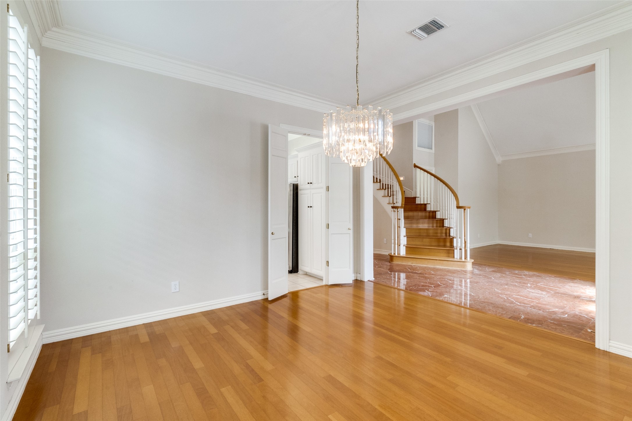8607 Cherry Hill Drive Dallas TX 75243