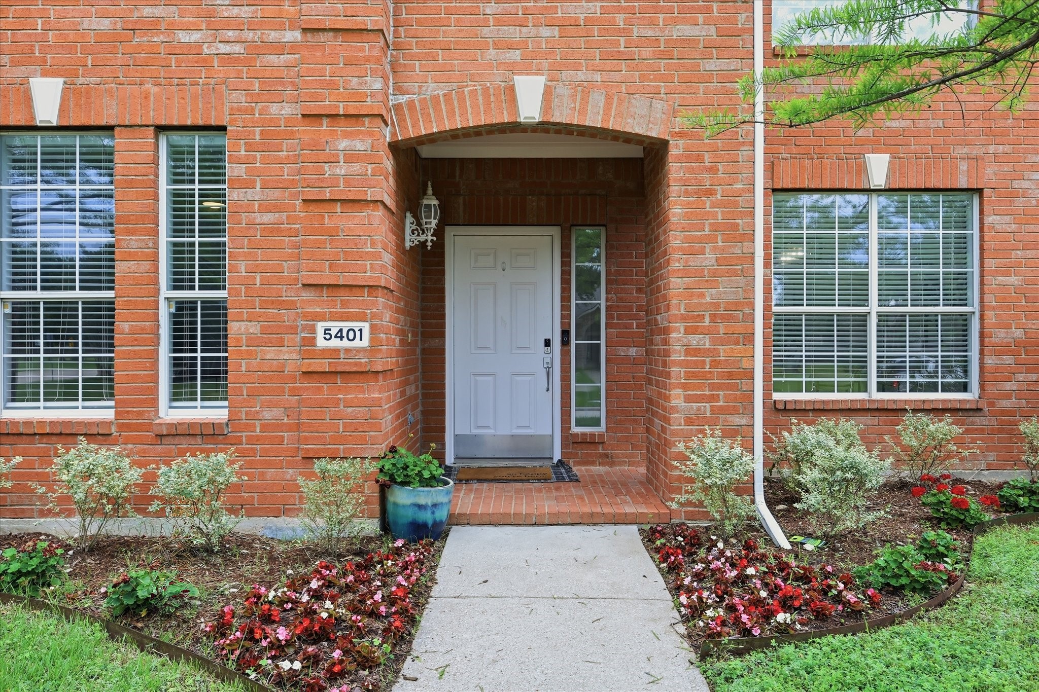 5401 Palace Drive Richardson TX 75082