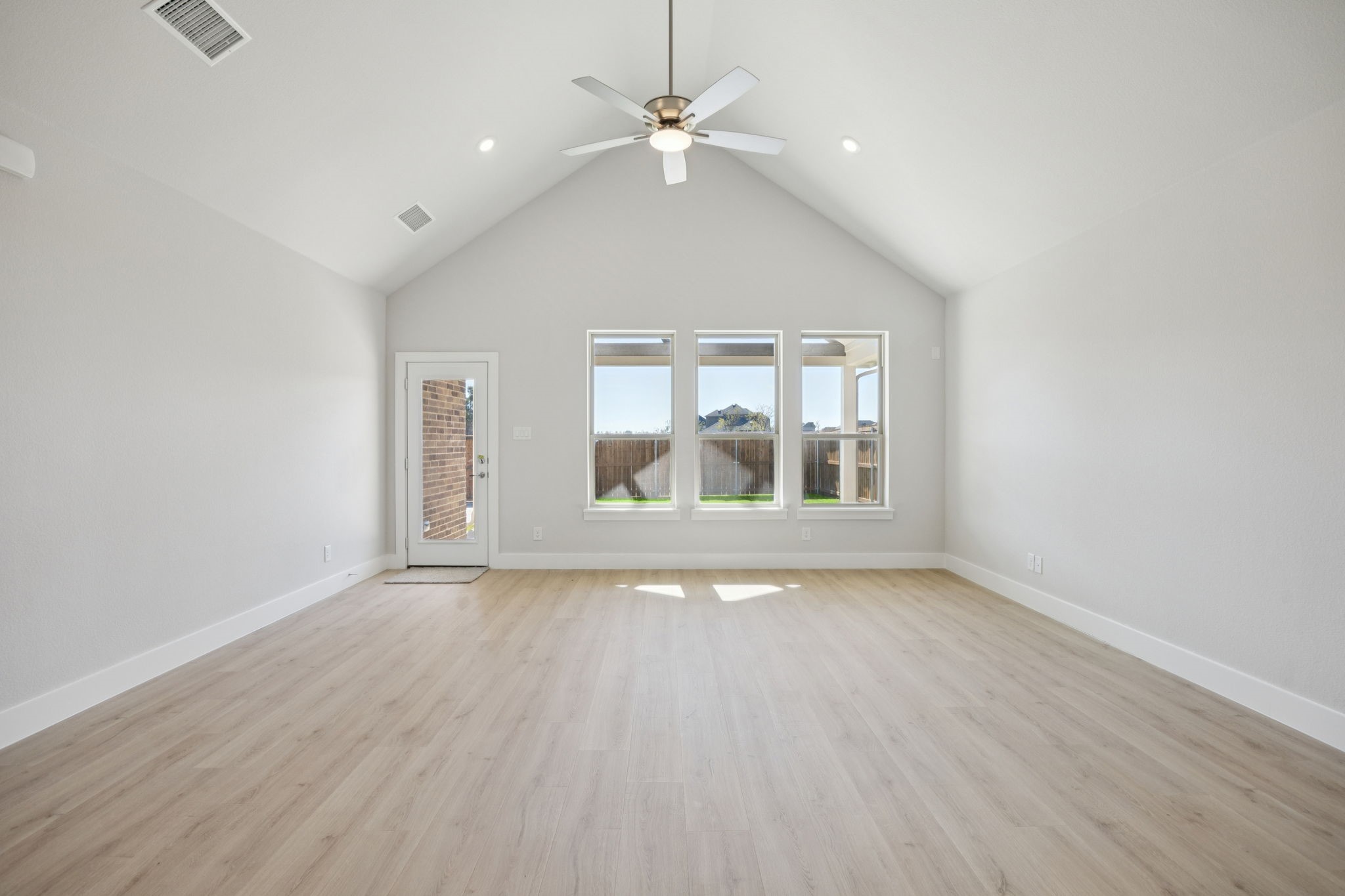 416 Lost Creek Trail Waxahachie TX 75165