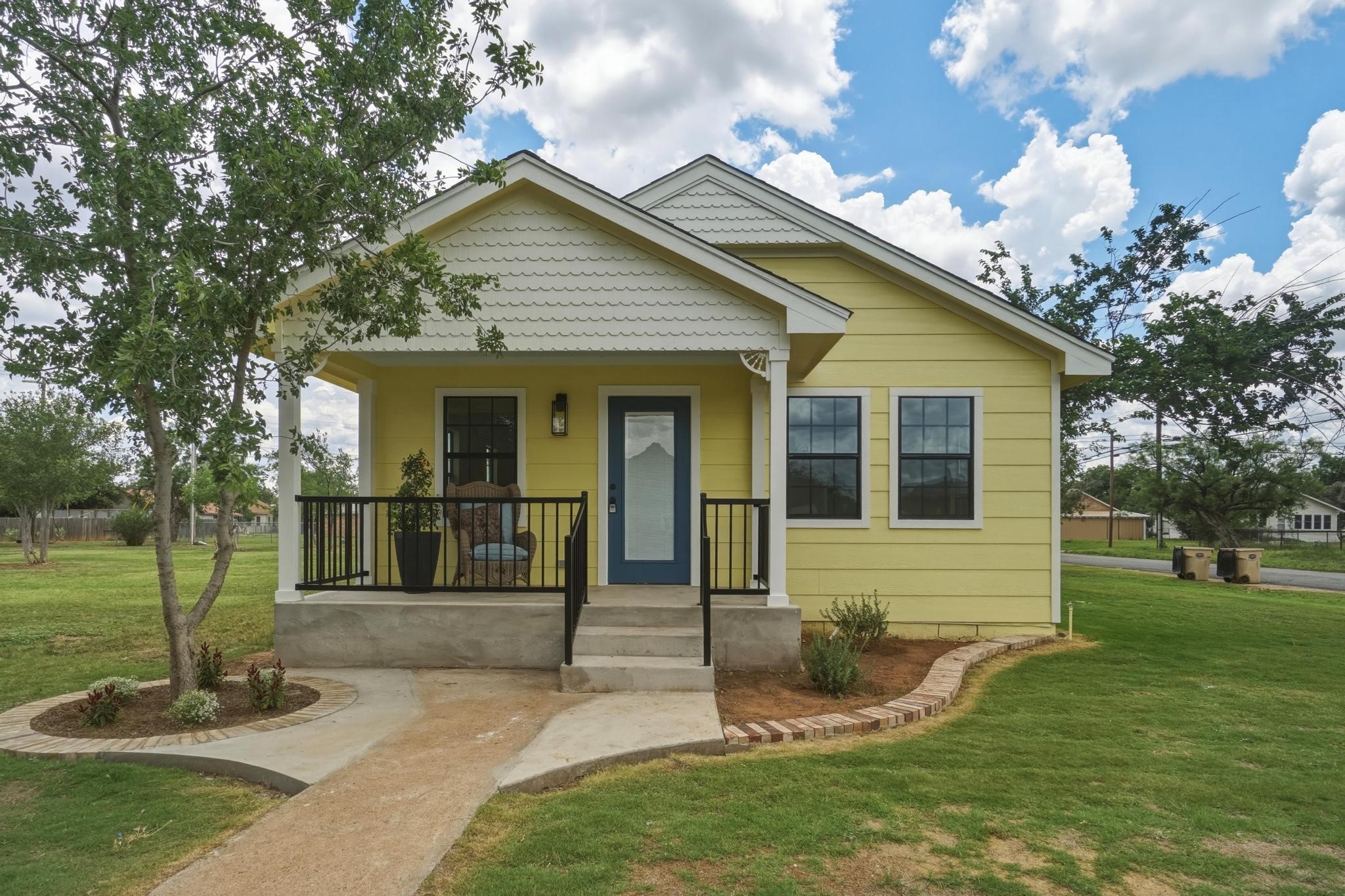 111 Rose Merkel TX 79536
