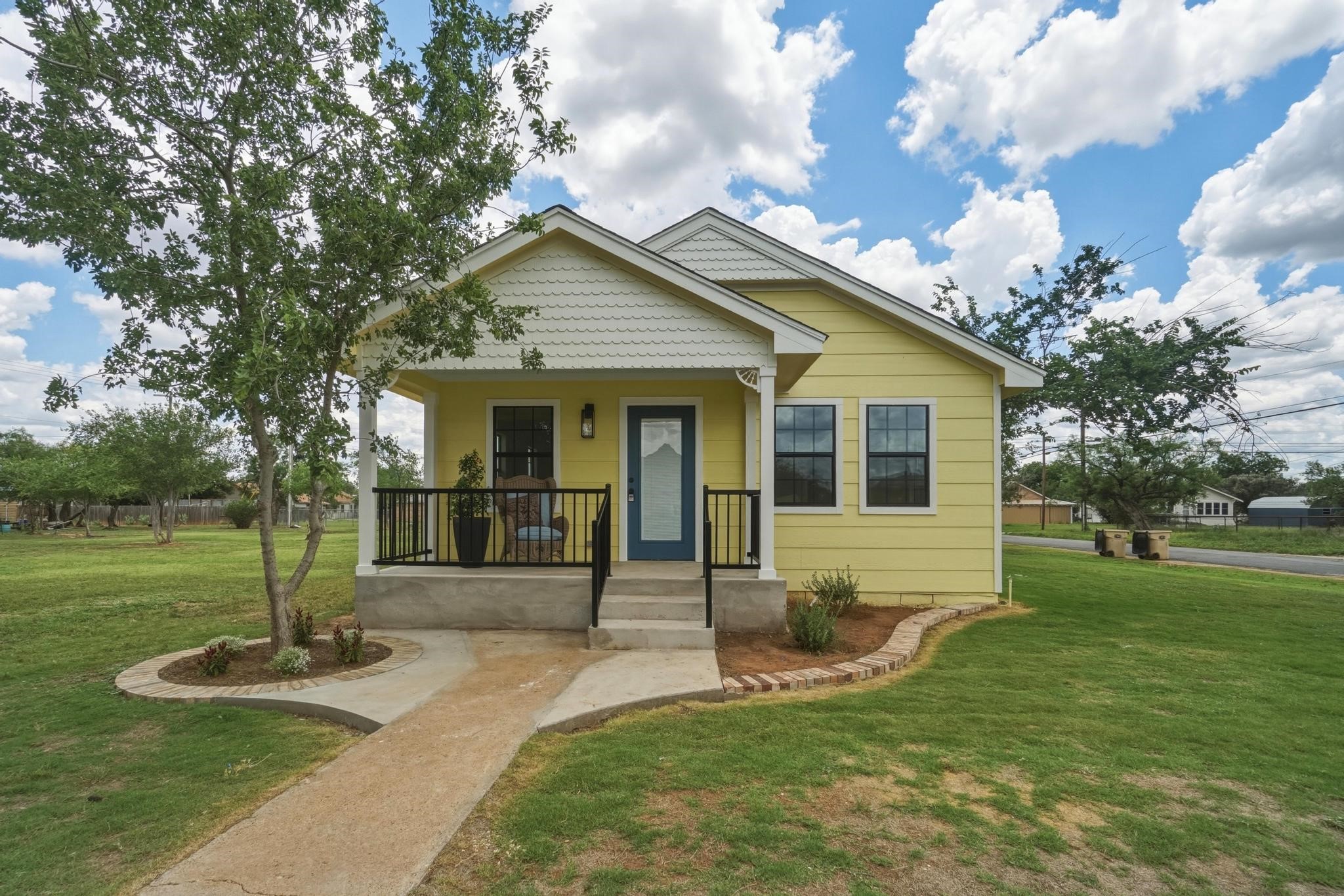 111 Rose Merkel TX 79536