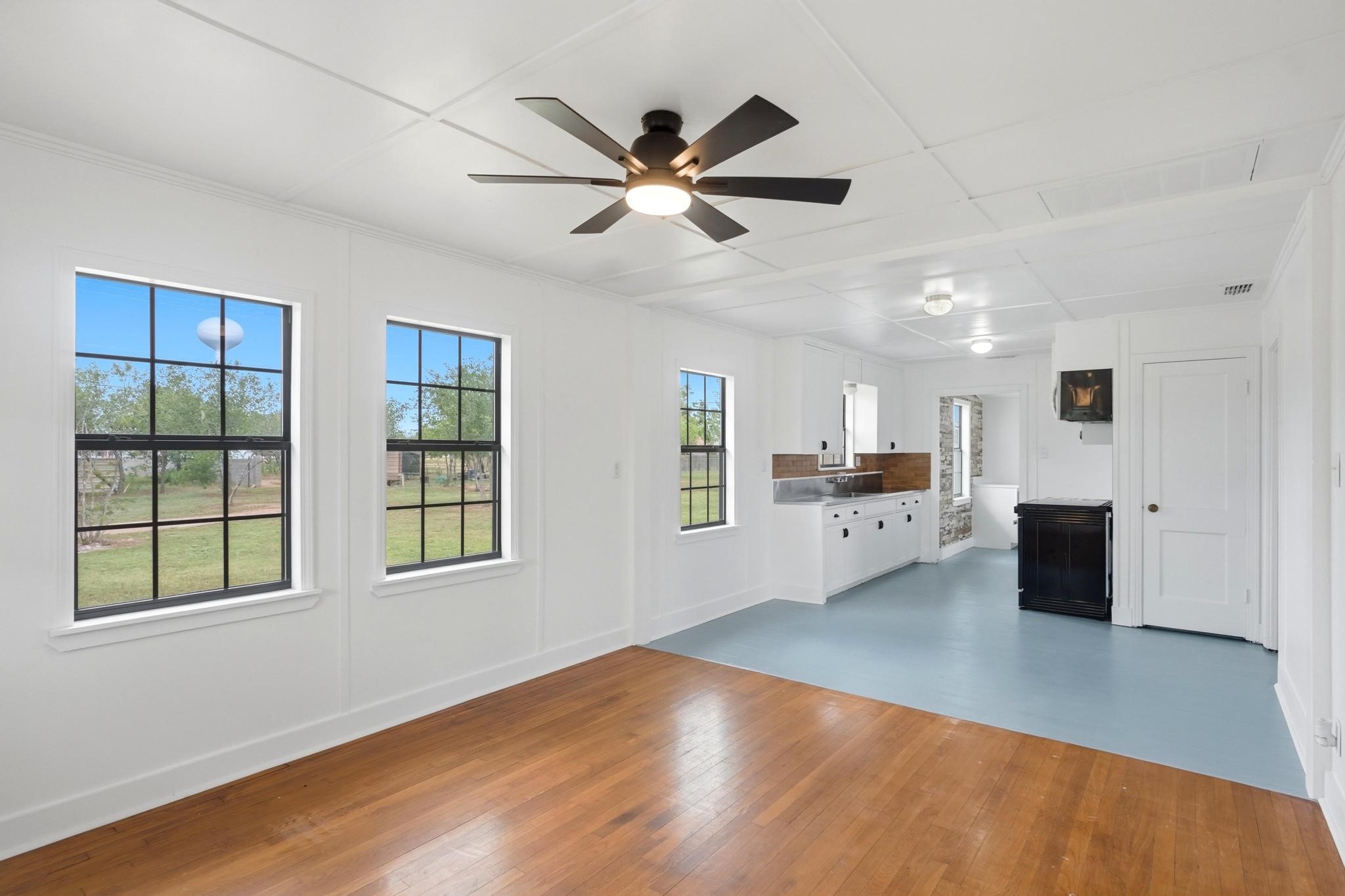 111 Rose Merkel TX 79536