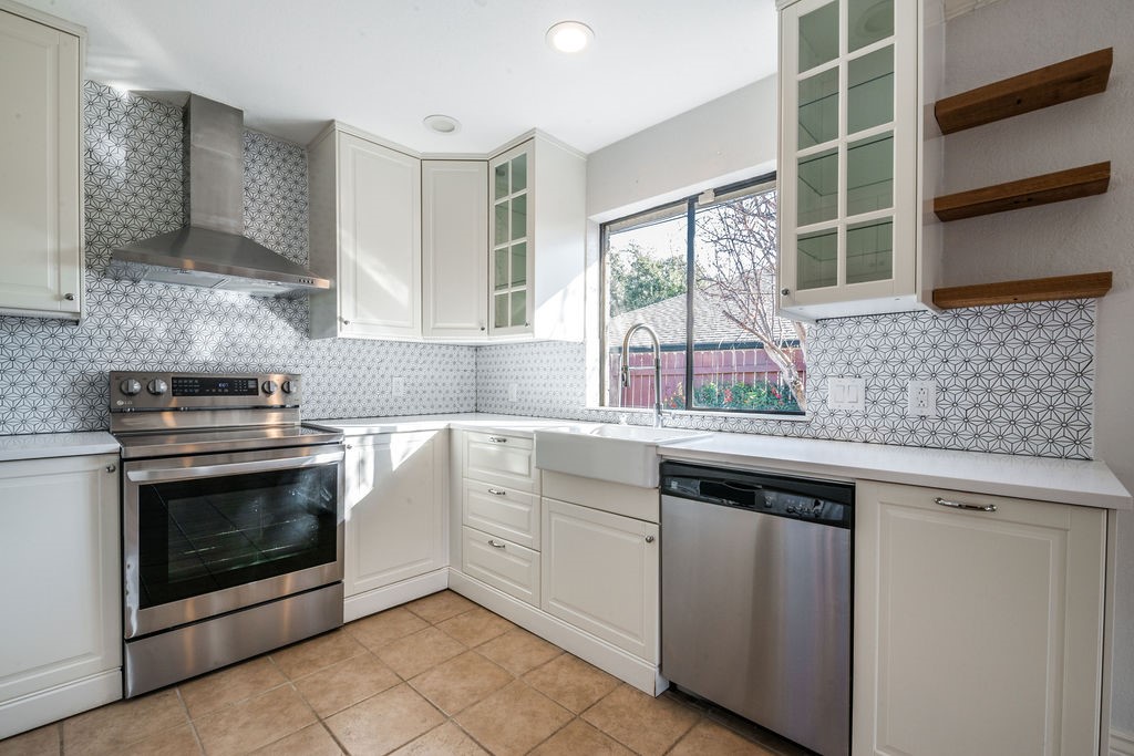 117 Haywood Drive Benbrook TX 76126