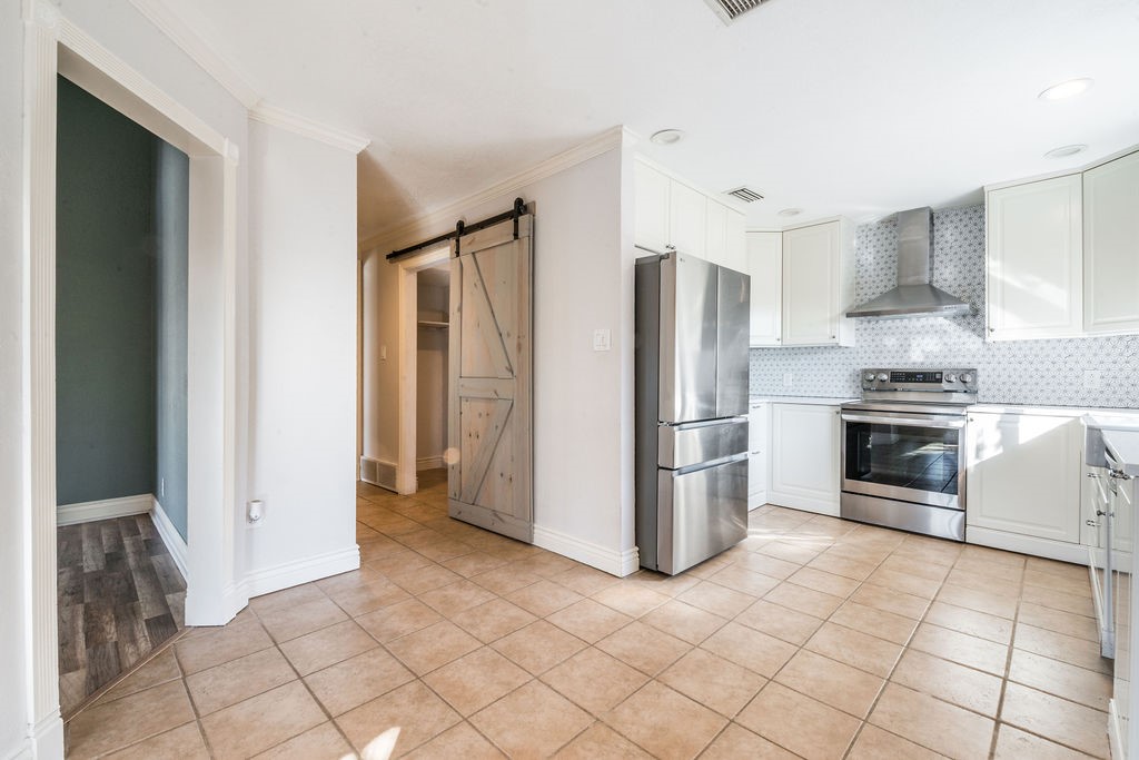 117 Haywood Drive Benbrook TX 76126