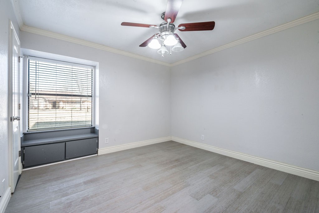 117 Haywood Drive Benbrook TX 76126