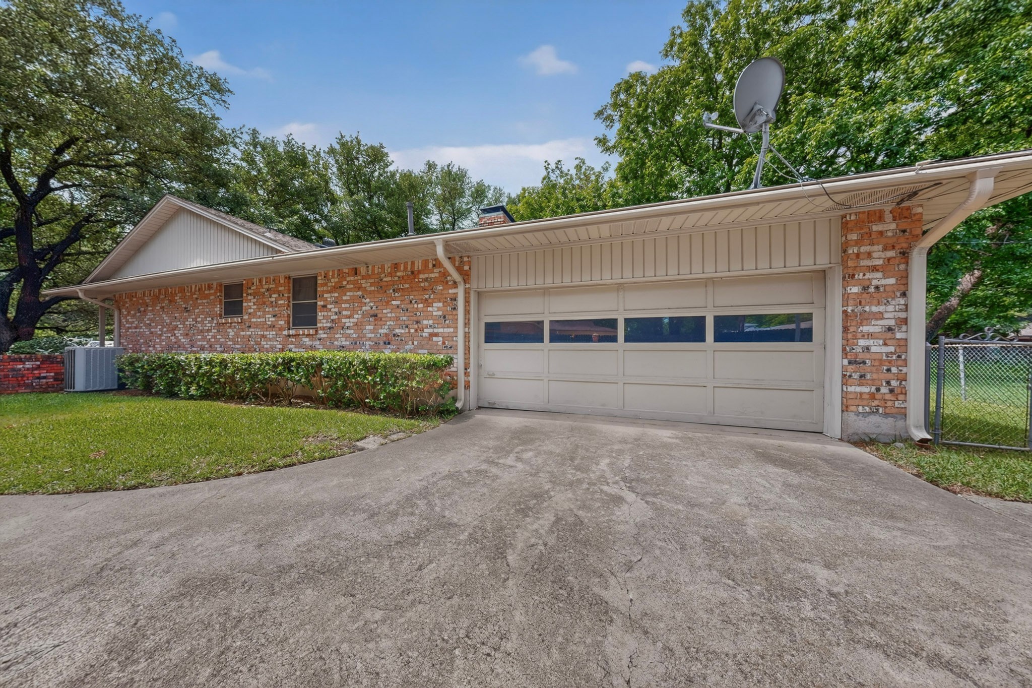 521 Kathy Drive Mesquite TX 75149