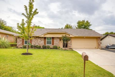 2217 Pecos Drive Grapevine TX 76051