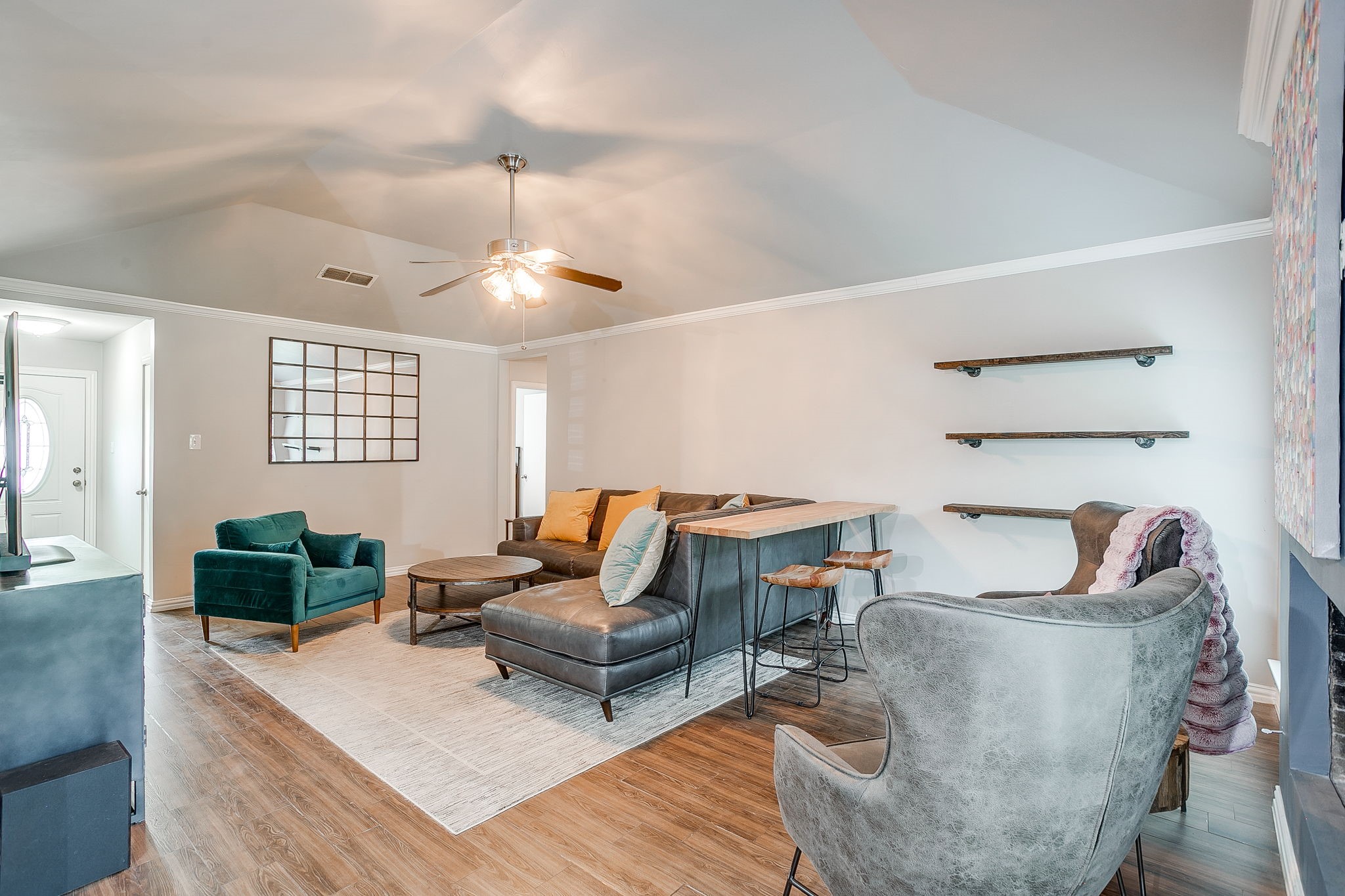 2217 Pecos Drive Grapevine TX 76051