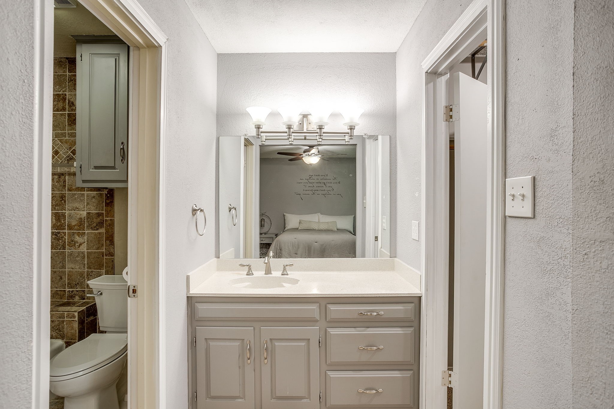 2217 Pecos Drive Grapevine TX 76051