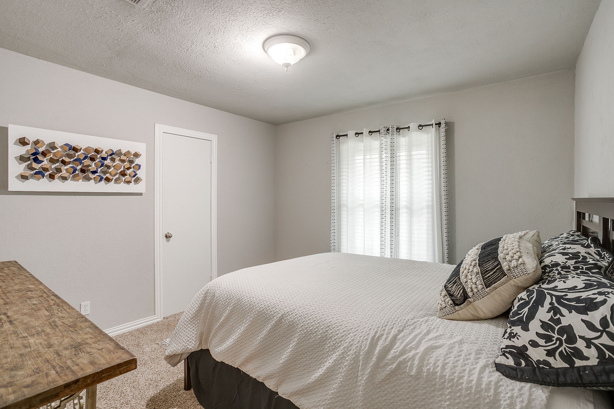 2217 Pecos Drive Grapevine TX 76051