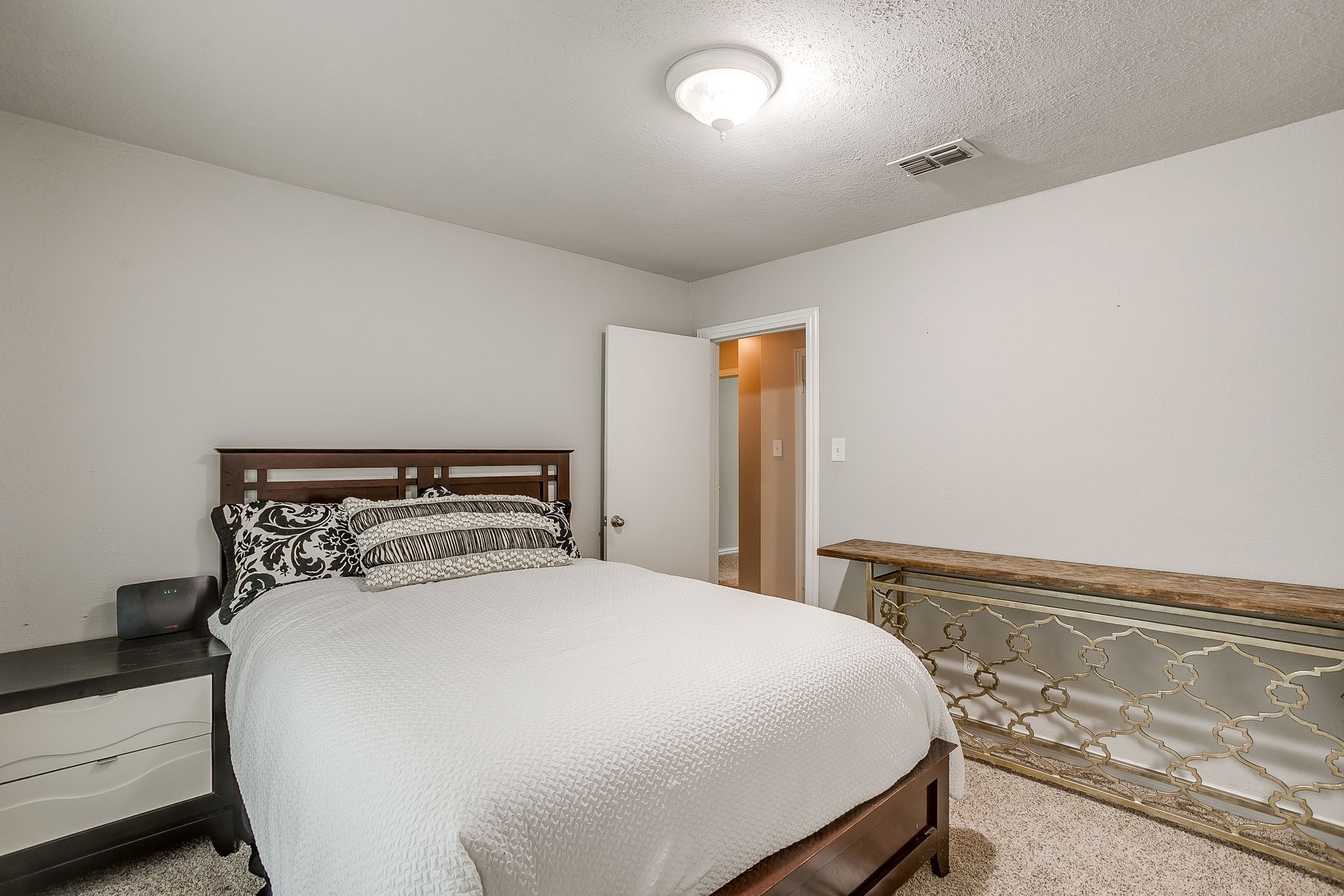 2217 Pecos Drive Grapevine TX 76051