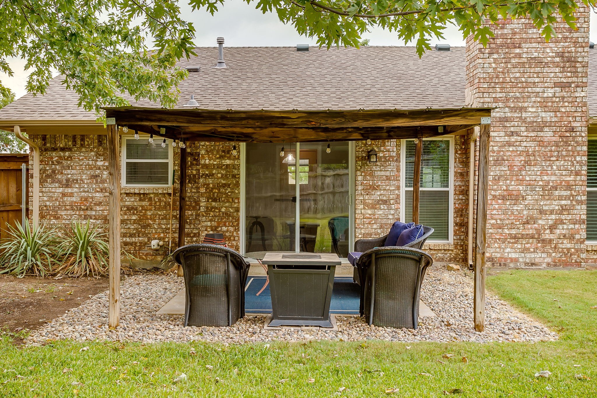 2217 Pecos Drive Grapevine TX 76051