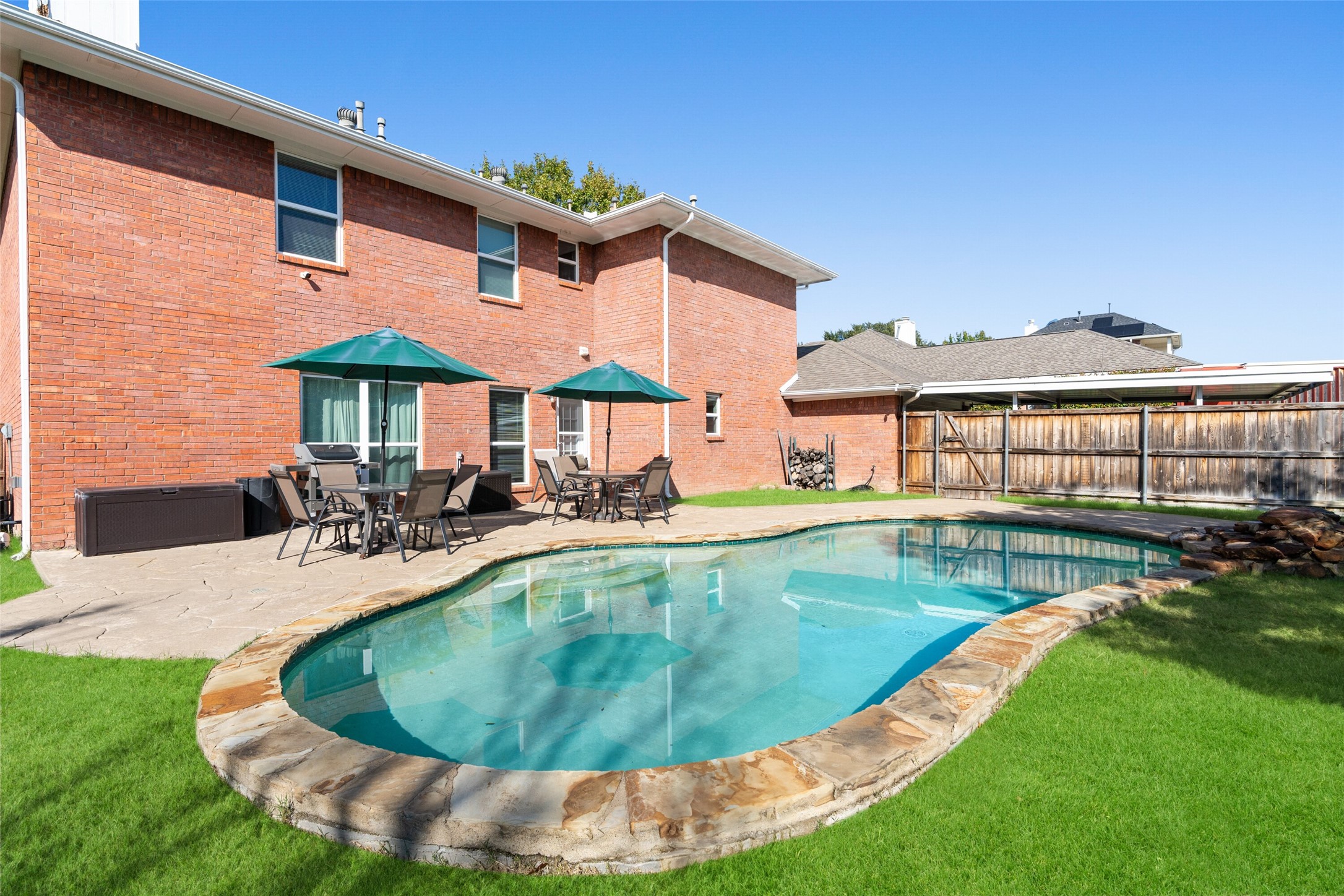 4010 Bluffpoint Road Rowlett TX 75088