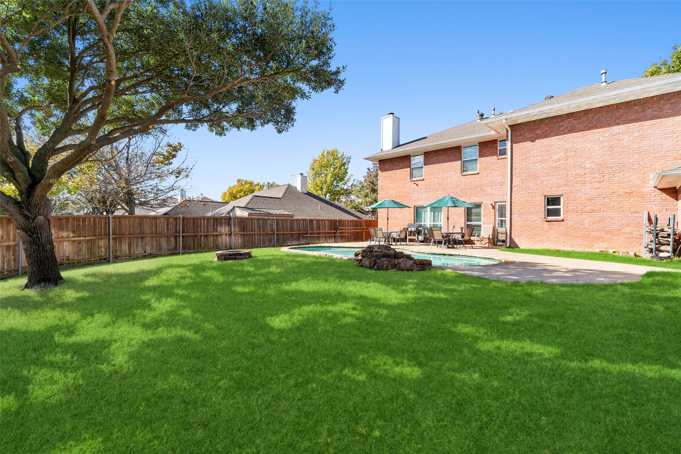 4010 Bluffpoint Road Rowlett TX 75088