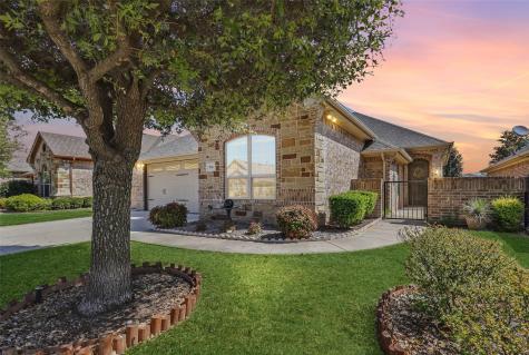 218 Captains Court Granbury TX 76049