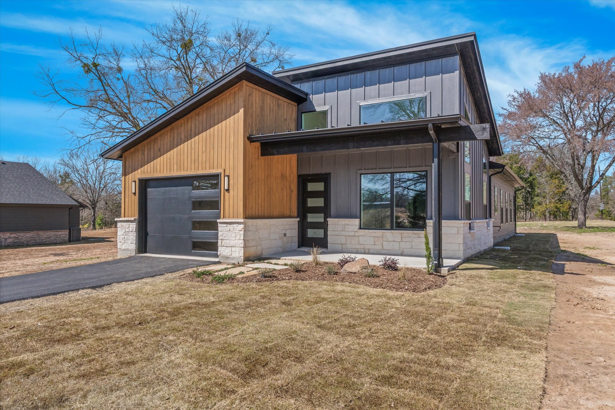 603 Vz County Road 3108 Edgewood TX 75117