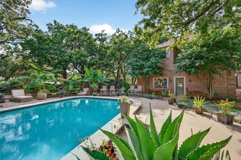 215 Hiland Acres Circle Pottsboro TX 75076